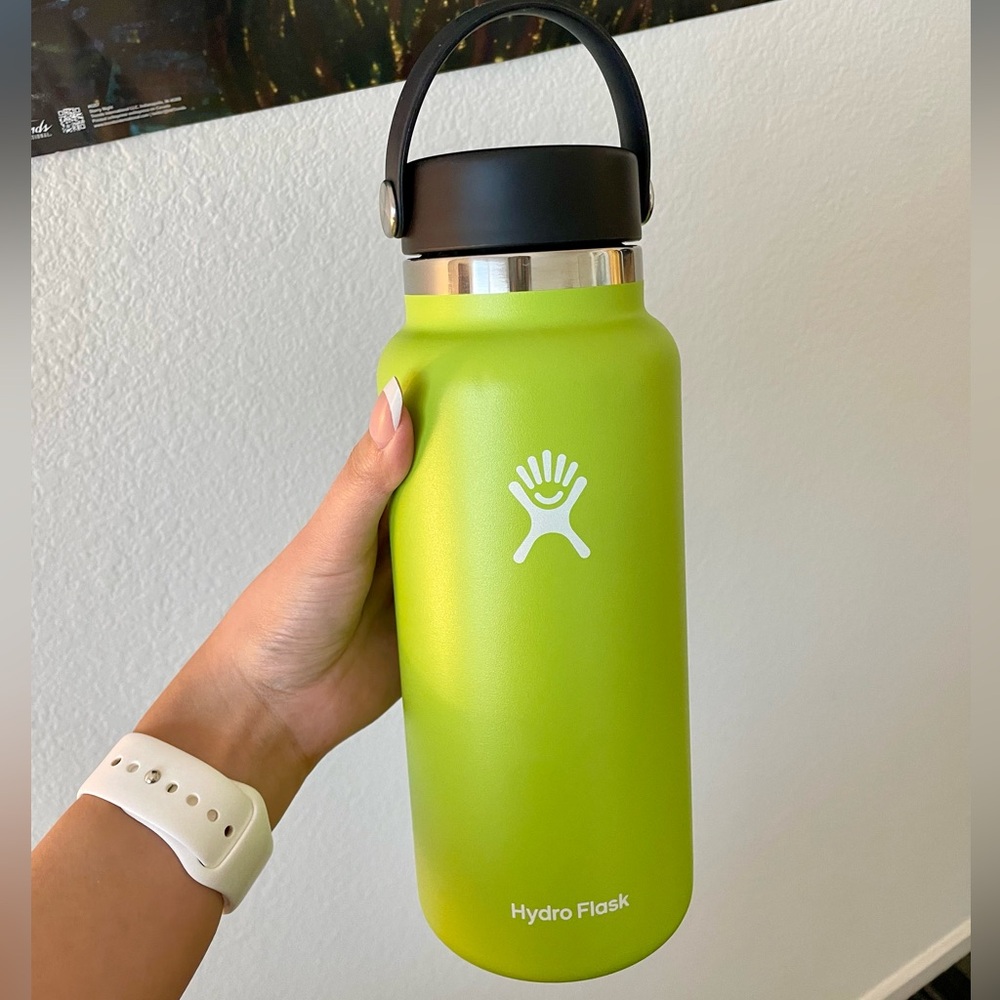 32 oz Wide Mouth Hydroflask Water Bottle | Seagrass Lime Green✨